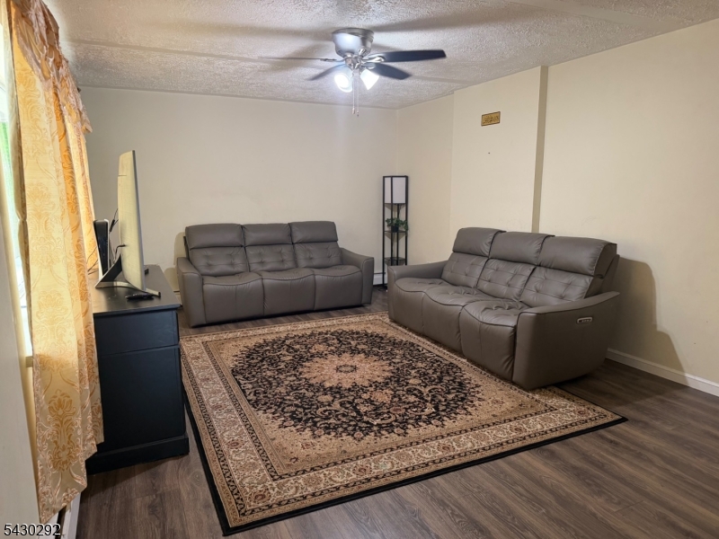 Tabor Rd - Residential