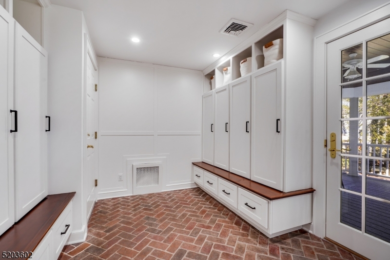 Hill Section - Residential
