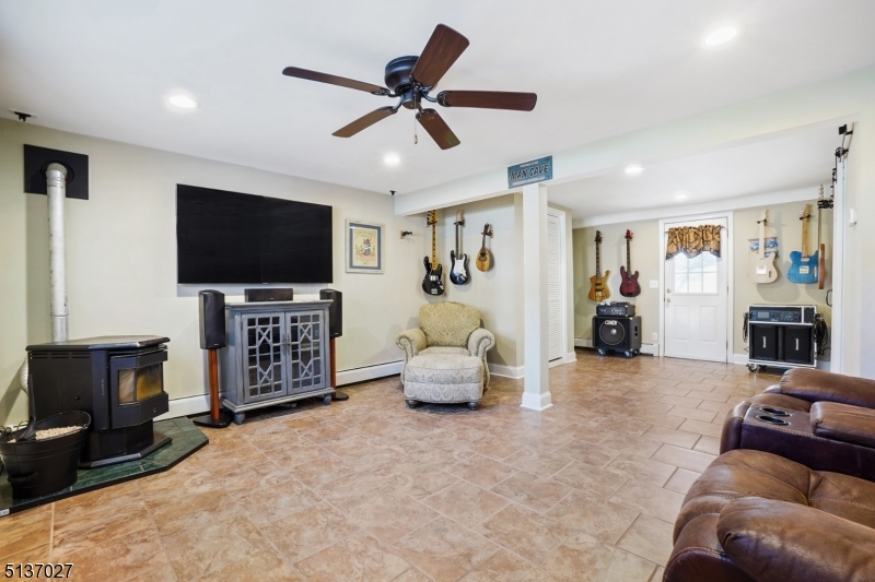 Vernon Valley - Residential