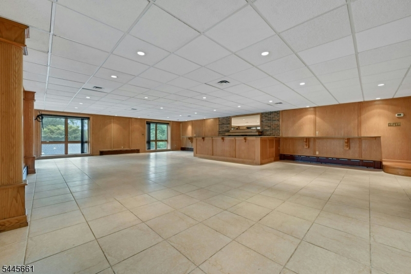 PACKANACK LAKE - Residential