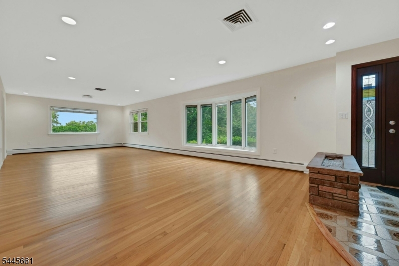 PACKANACK LAKE - Residential