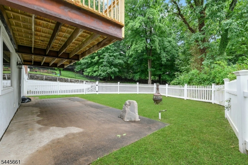 PACKANACK LAKE - Residential