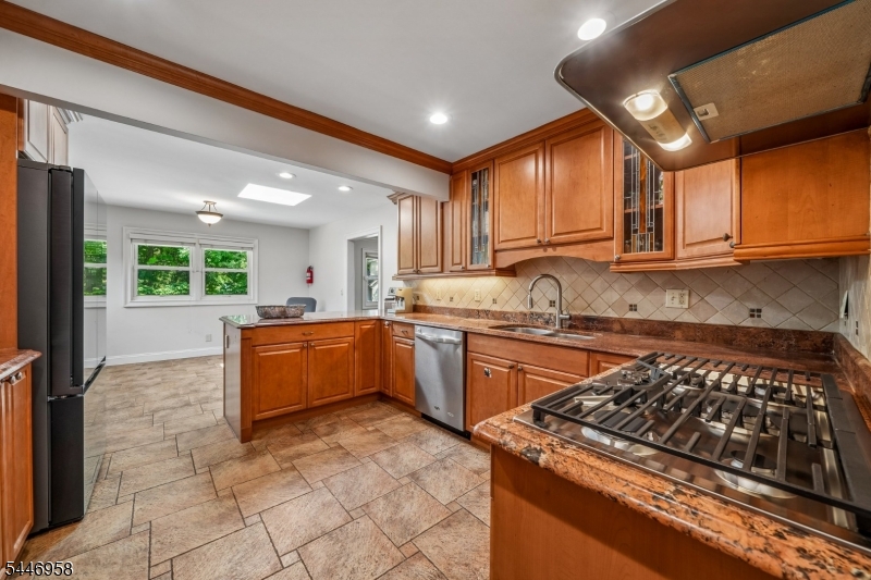 COLLINS - Residential