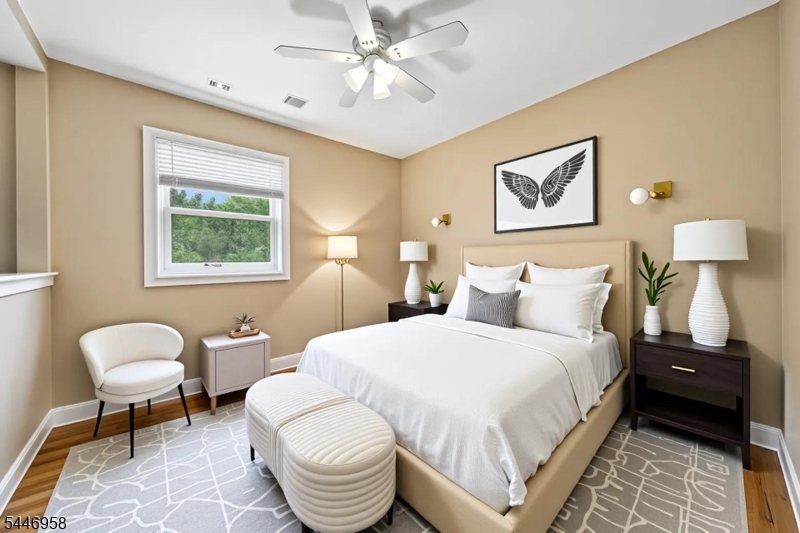 COLLINS - Residential