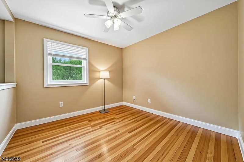 COLLINS - Residential
