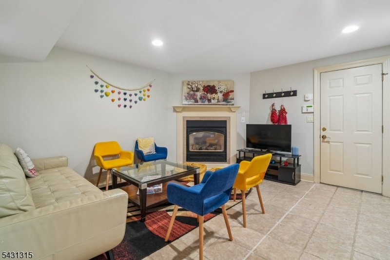 Hartshorn - Residential