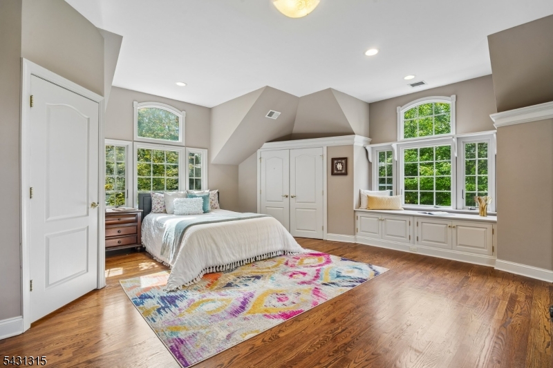 Hartshorn - Residential