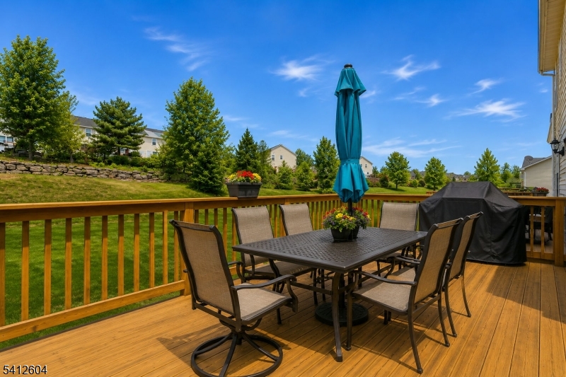 Ridgefield Commons - Residential