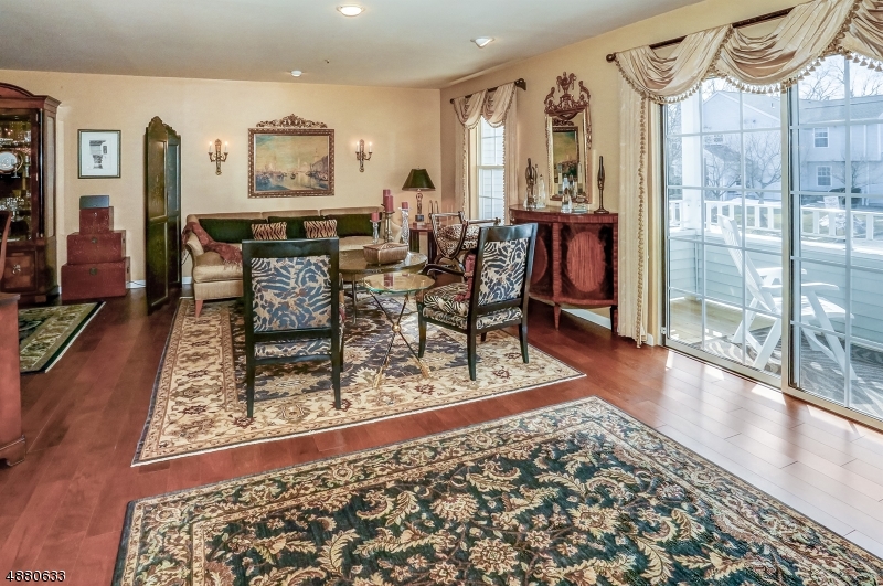 EDEN LANE - Residential