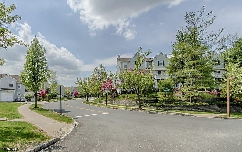 EDEN LANE - Residential