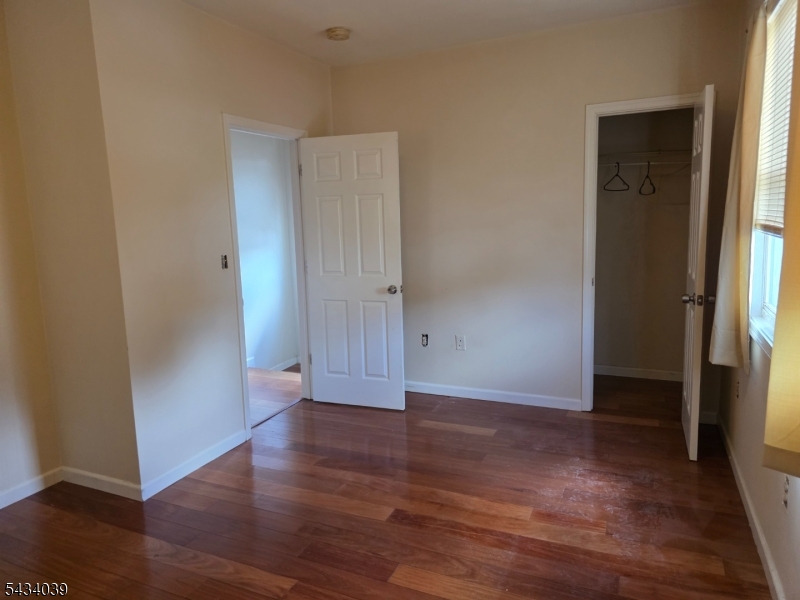 Valley - Residential Lease