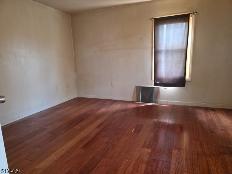 Valley - Residential Lease