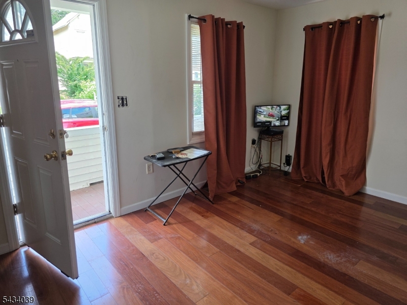 Valley - Residential Lease