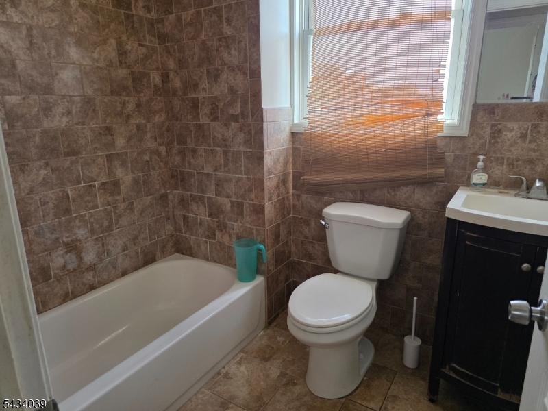 Valley - Residential Lease