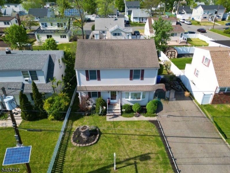 Lincoln Mannor - Residential