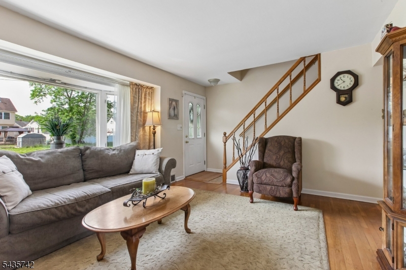 Lincoln Mannor - Residential