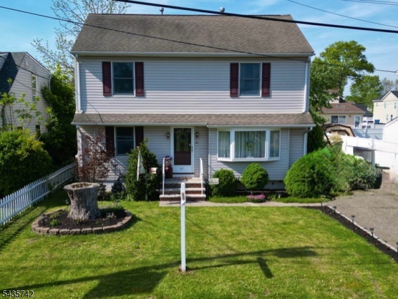 Lincoln Mannor - Residential