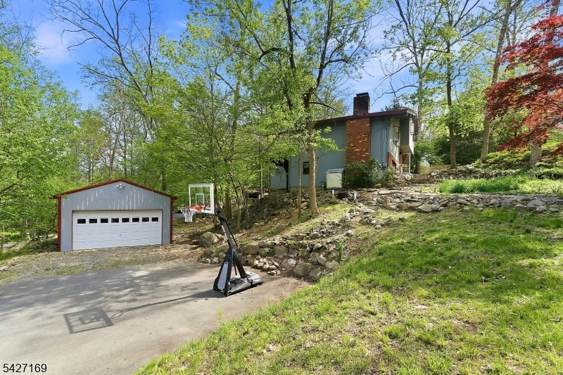 Forest Lakes - Residential