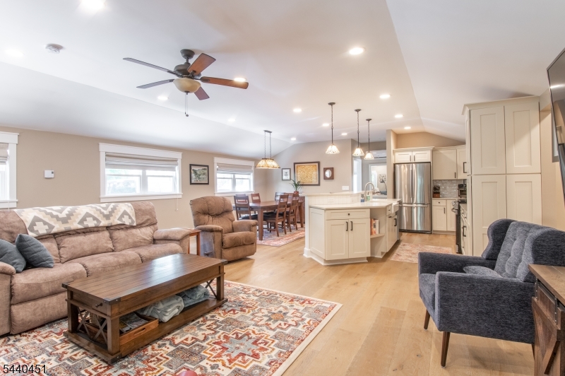 Oak Ridge - Residential