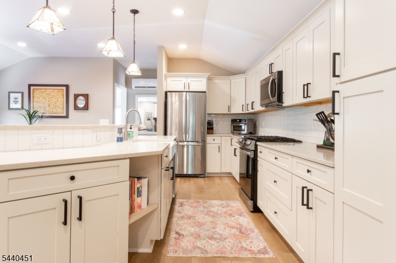 Oak Ridge - Residential