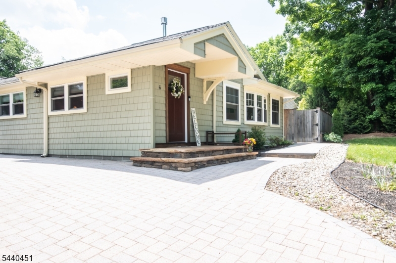 Oak Ridge - Residential