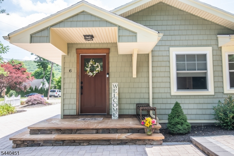 Oak Ridge - Residential