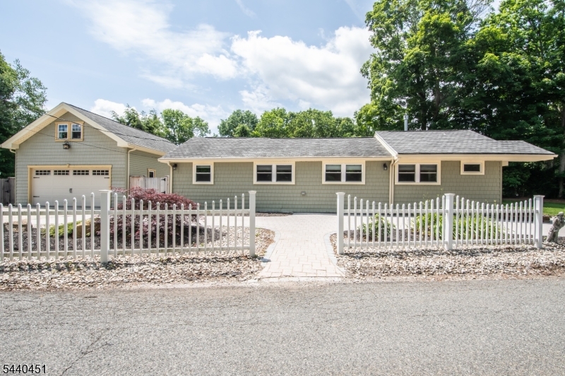 Oak Ridge - Residential