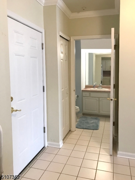 Fox Hills - Residential