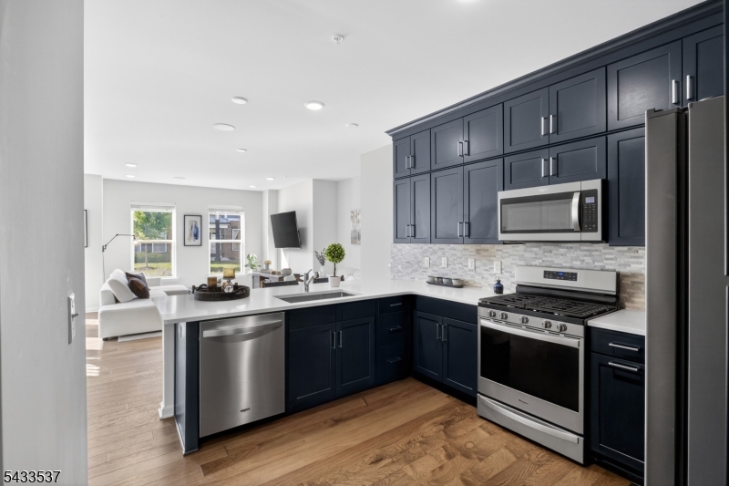 Townhomes At Vermella - Residential