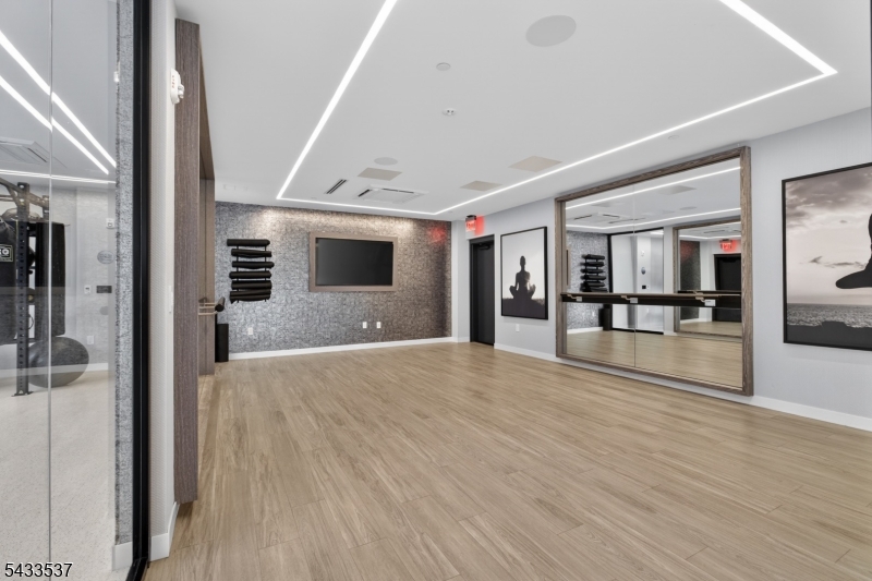 Townhomes At Vermella - Residential
