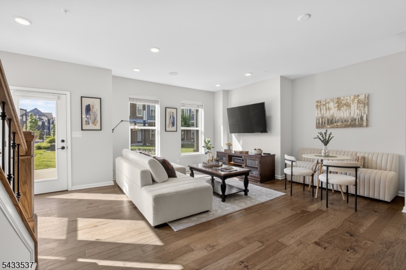 Townhomes At Vermella - Residential