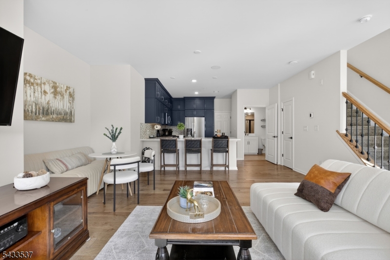 Townhomes At Vermella - Residential