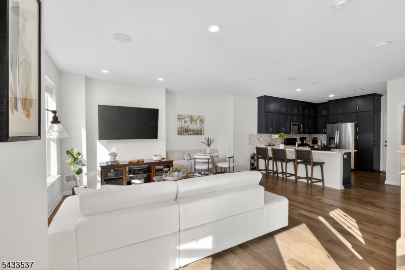 Townhomes At Vermella - Residential