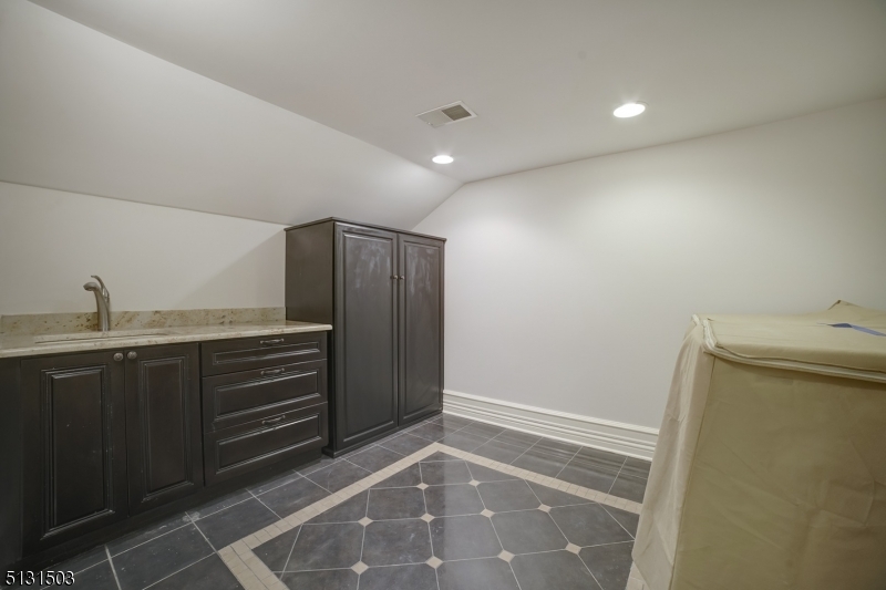 Hartshorn - Residential