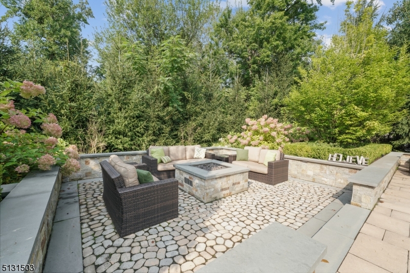 Hartshorn - Residential