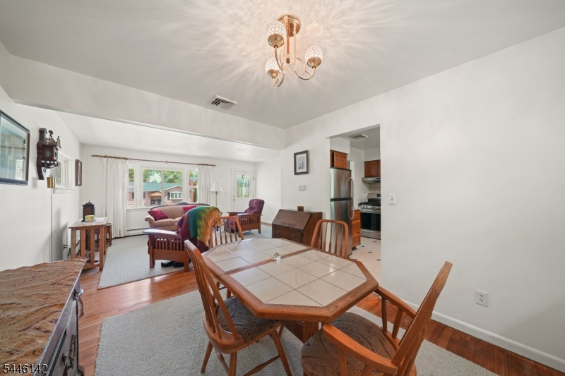 Valley Rd - Residential