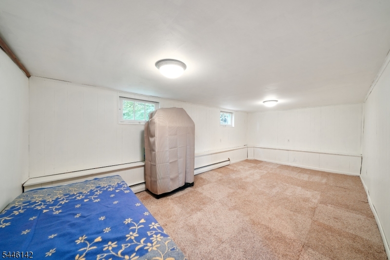 Valley Rd - Residential
