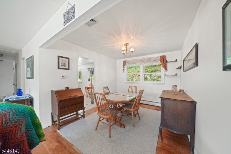 Valley Rd - Residential