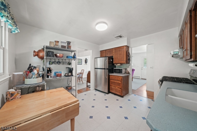 Valley Rd - Residential