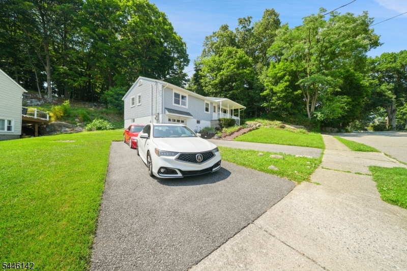 Valley Rd - Residential