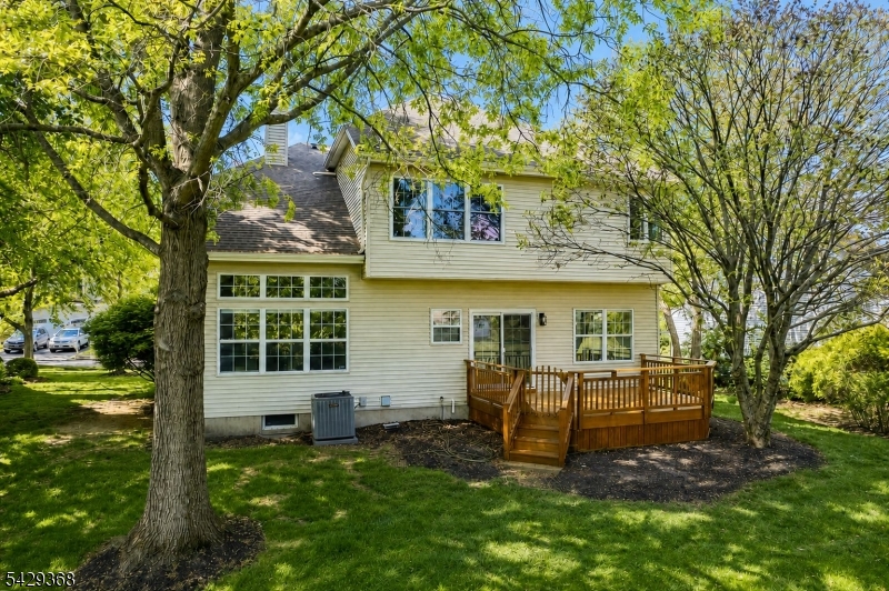 Woods Edge - Residential
