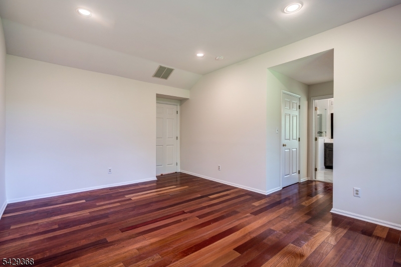 Woods Edge - Residential