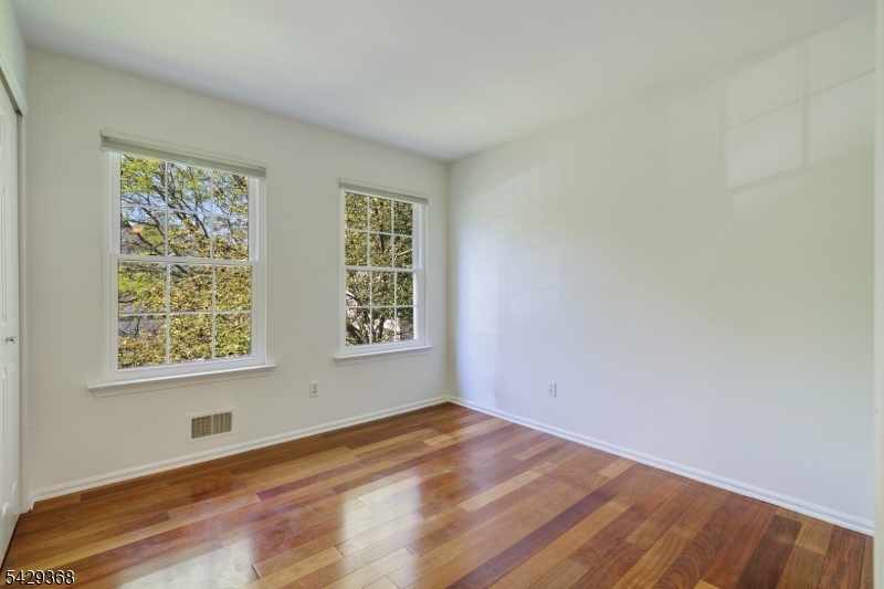 Woods Edge - Residential