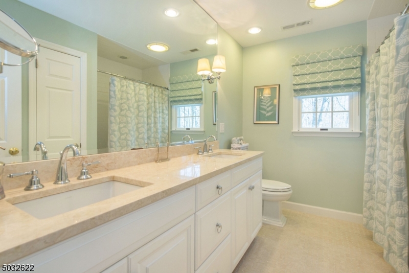 Bennington Woods - Residential