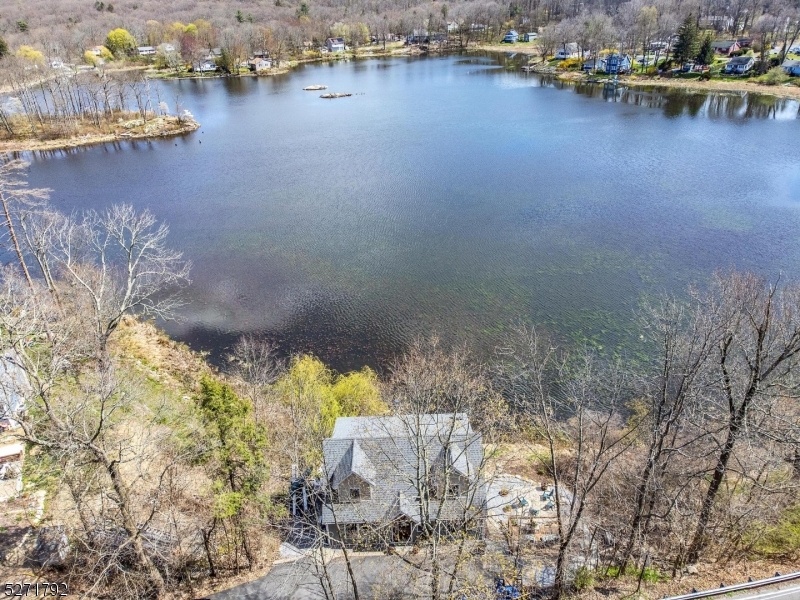 Lake Wanda - Residential