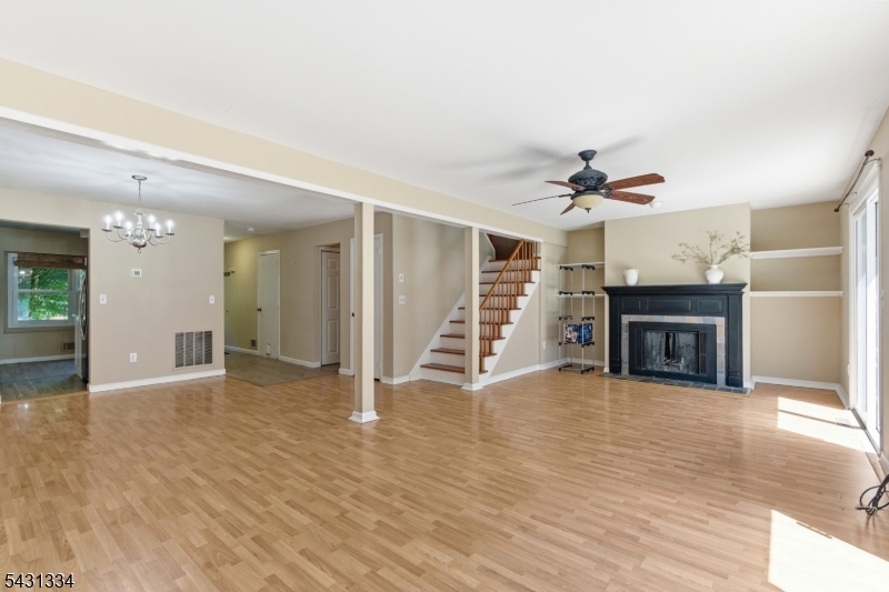 SPARTA COMMONS - Residential
