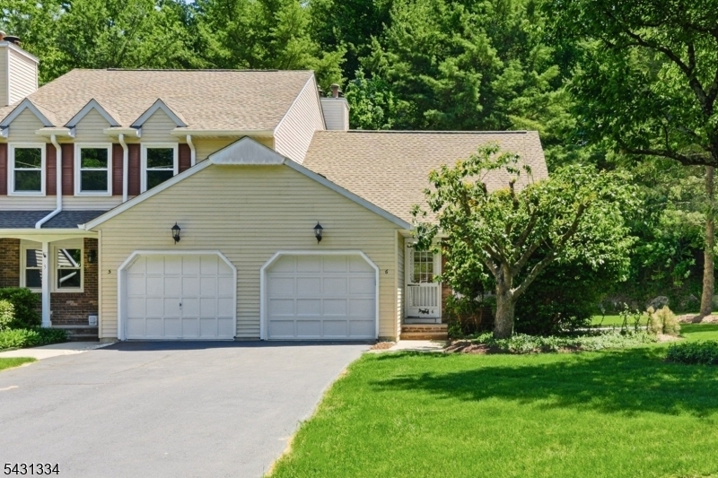 SPARTA COMMONS - Residential