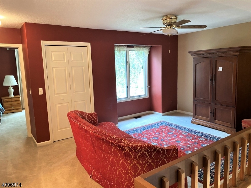 BERKSHIRE RIDGE - Residential