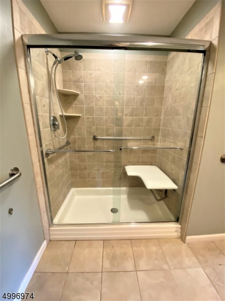 BERKSHIRE RIDGE - Residential