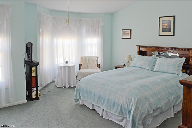 Stoneview - Residential
